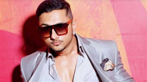 Yo Yo Honey Singh Breaks Silence On Wifes Allegations Asks Fans And Public To Not Draw Any