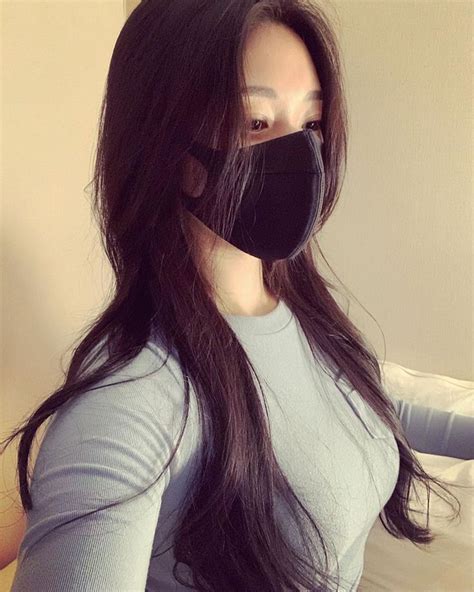 Pin By 五十嵐 On Mask Fashion Face Mask Face Mask Fashion Fashion