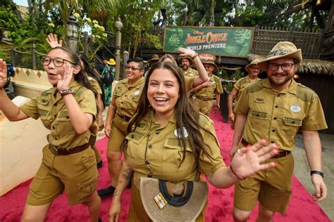 Exclusive Scenes From Disneys ‘jungle Cruise World Premiere At