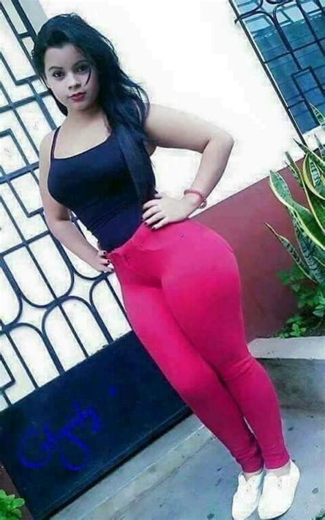 mamacita del facebook moda mujeres curvilíneas estilismo bonito