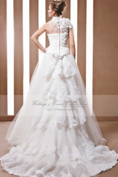 Check spelling or type a new query. Make your own wedding dresses