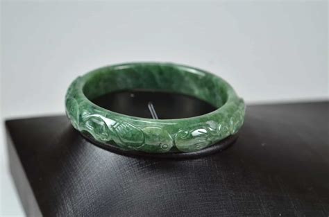 Carved Green Jadeite Old Jade Bangle With Ruyi Mm Helen