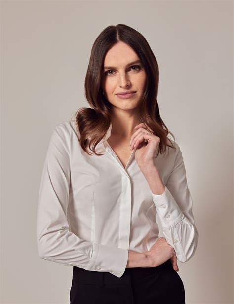 Women S White Fitted Cotton Stretch Shirt With Concealed Placket
