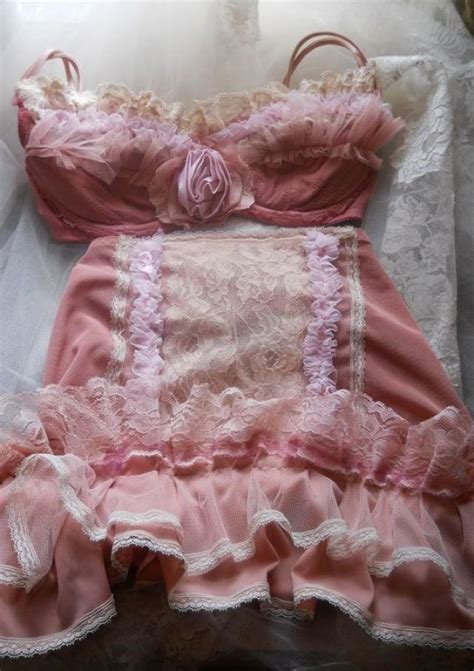 Pink Bra Set Girdle Skirt Vintage Ruffles Dusty Rose Pin Up Buresque