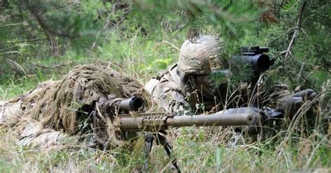 The Mythical Origin Of The Snipers Ghillie Suit We Are The Mighty