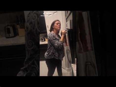 Mom Embarrassing Her Daughter Is Internet Perfection Video Ebaums World