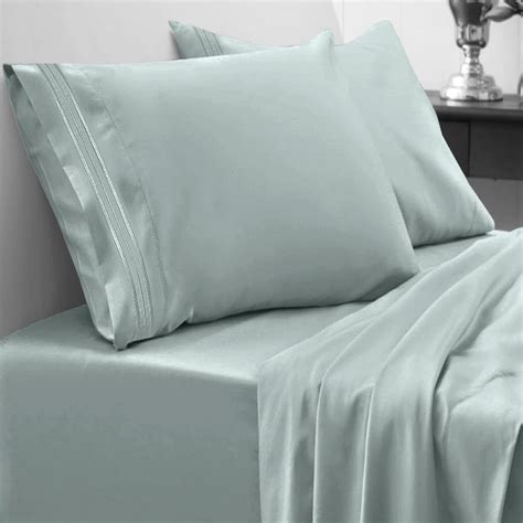 Egyptian Comfort 1800 Thread Count 4 Piece Cal King Deep Pocket Bed