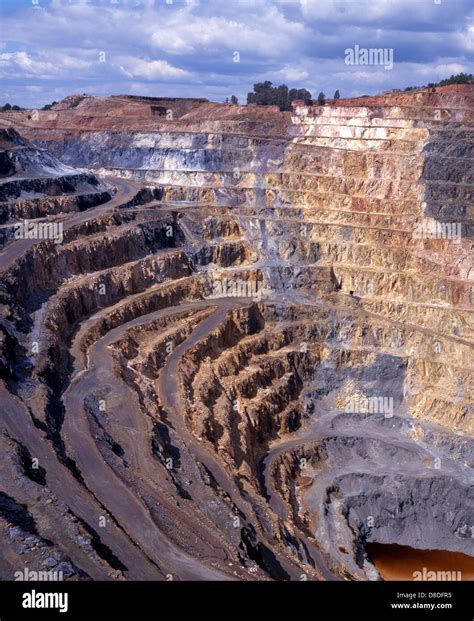 Rio Tinto Zinc Hi Res Stock Photography And Images Alamy