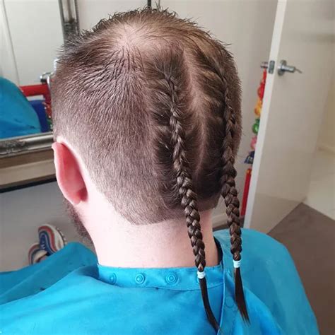 19 Striking Skullet Haircuts You Must Check Out Today