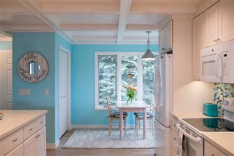 Dec 09, 2011 · removed all of the wallpaper, killed the mildew/mold, sanded and painted the walls. Madison Lake Condo Remodel - Beach Style - Kitchen - Other ...