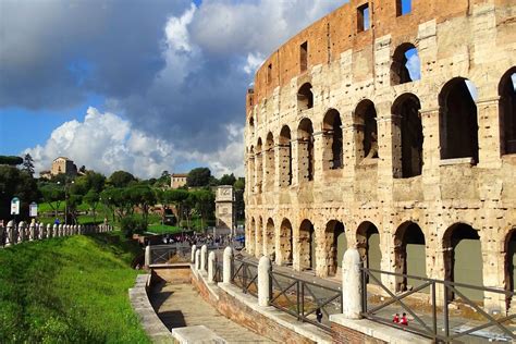 Colosseum Gladiator Arena Floor With Palatine Hill And Roman Forum Guided Tour Italy In Love Tours