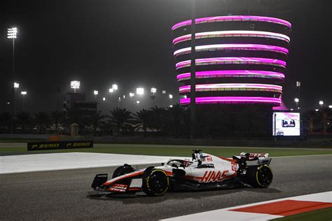 F1 Bahrain Test Day 2 Sorpresa Magnussen Davanti A Sainz Bahrain