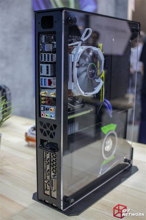 Case by case® custom jewelry displays. Spotted: Z-CASES at Computex 2018 - SFF.Network | SFF.Network