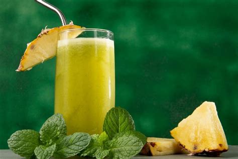 Como Fazer Suco De Abacaxi Com Hortel Bebida Refrescante