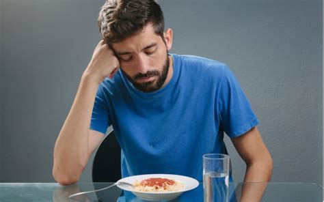 eating disorders in men that can lead to severe consequences