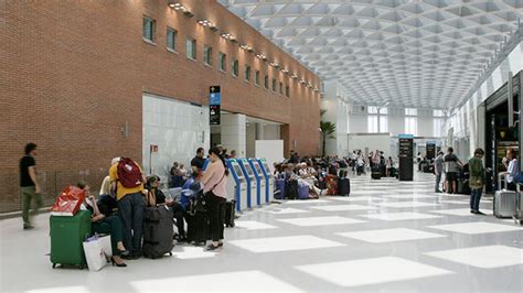 Venice Marco Polo Airport Is A 3 Star Airport Skytrax