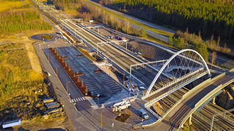 Hennan asemakaava-alueen kadut ja silta - Ramboll Finland Oy