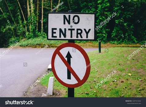 Traffic Sign No Entry Stock Photo 1297721632 Shutterstock
