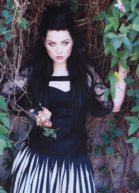 Amy Lee Evanescence Photo 11782038 Fanpop