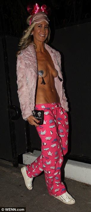 Lady Victoria Hervey Topless At Pyjama Party Daily Mail Online
