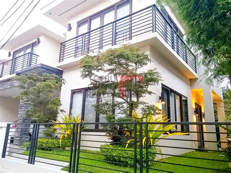 Room for rent in bath fishtown row. Modern 3 Bedroom House for Rent in Cebu Banilad