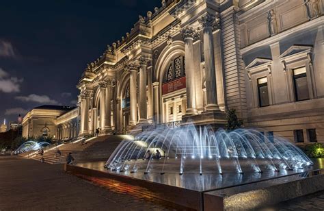 The metropolitan museum of art of new york city, colloquially the met, is the largest art museum in the united states. Museum Mile Festival - Take New York Tours - New York