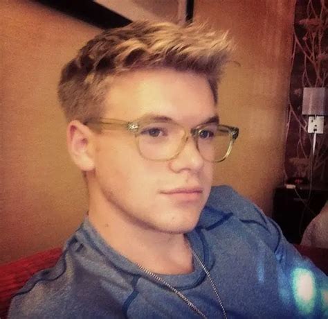 Kenton Duty Nude Dick Pics From His Cell Phone Uncensored