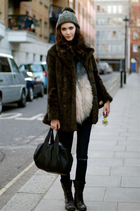 Winter Outfits For Women Street Style 2023