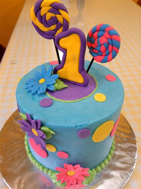 We did not find results for: First birthday smash cake! 3 layer 6 inch cake iced in buttercream with fondant decorations ...