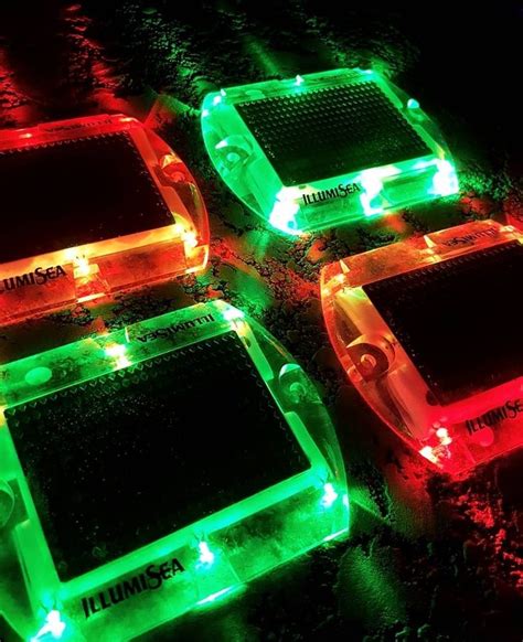 Low Profile Solar Dock Or Deck Lights Come In White Red Blue Or