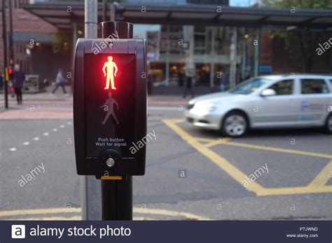 Red Light Traffic Signal Uk Hi Res Stock Photography And Images Alamy
