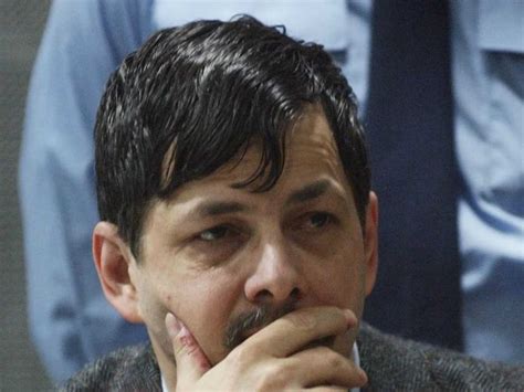 Marc dutroux is a belgian serial killer and child molester, convicted of having kidnapped, tortured and sexually abused six girls during 1995 and 1996, ranging in age from 8 to 19, four of whom he murdered. Ouders van vermoorde Eefje Lambrecks zijn woedend na ...