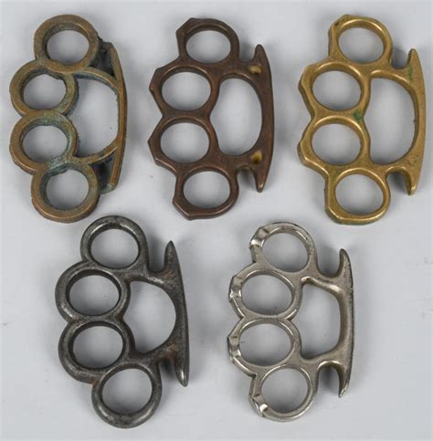 Lot Lot 5 Vintage Brass Knuckles