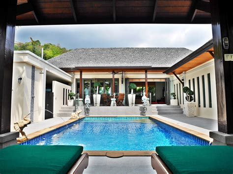 The rooms have a modern balinese style and your pool in the middle of the bali jungle will make you never want to return from your vacation. The Luxury Modern Thai-Bali design 4 Bedroom Villa for Sale in Rawai | Aqua Property Group