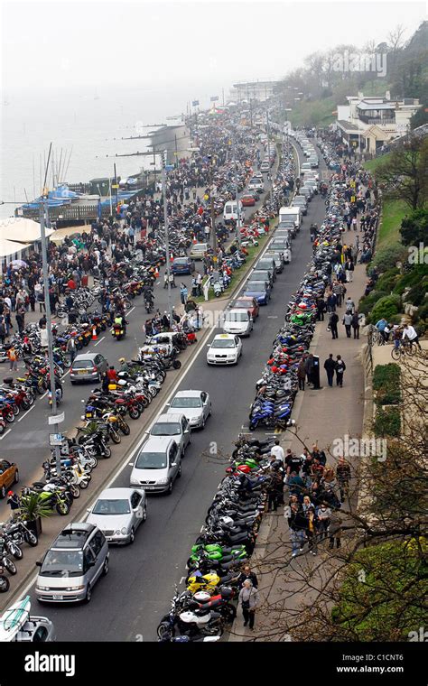 The Annual Southend Shakedown A Mass Motorbike Ride In Aid Of The
