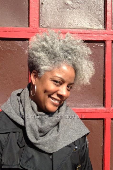 Natural Lovely Grey Tapered Cut Hairstyle For Black Women
