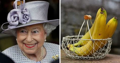 Everyone Is Criticizing The Queen For The Way She Eats Bananas