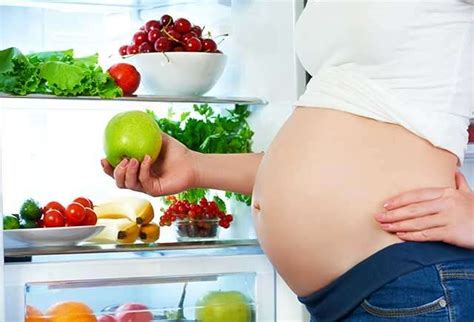 What Should Pregnant Women Eat And Avoid Femina In
