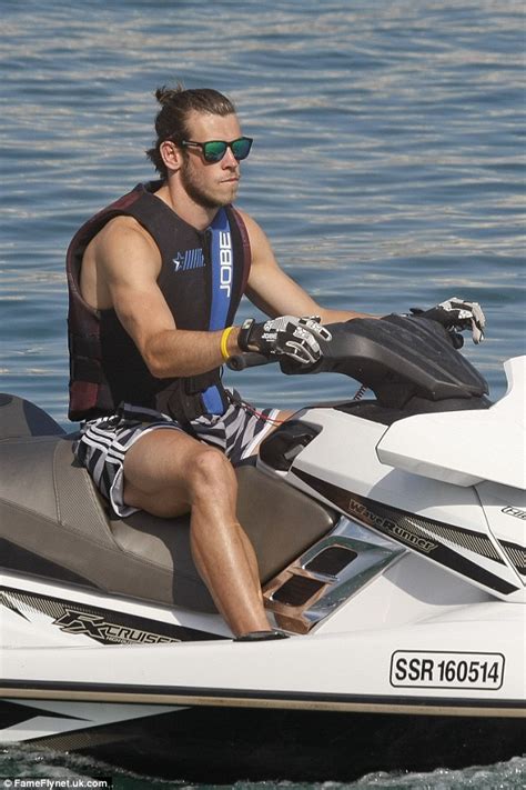 Gareth bale now has hairstyles which are lifted with volume such as quiffs and faux hawks. Gareth Bale hairstyles, haircuts and hair - Page 4