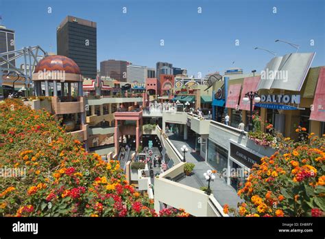 Horton Plaza Shopping Mall El Centro De San Diego California Eeuu