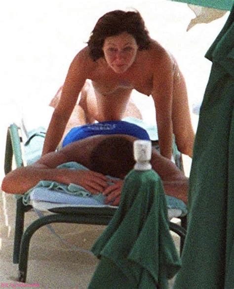 Shannen Doherty Nude A Tribute To Her Hard Nipples Pics