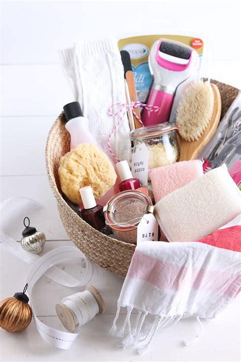 Create A Pamper Yourself Holiday T Basket Alice And Lois Bath