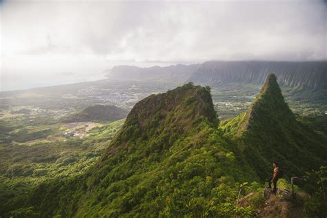 Best Advanced Hikes On Oahu Hawaii The Elevated Moments