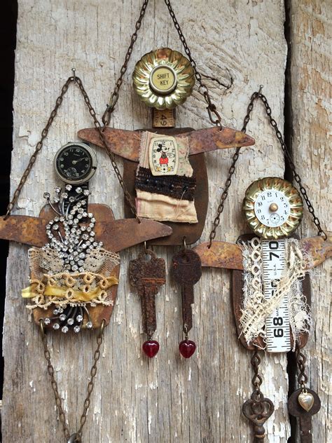 Metal Crafts Diy And Crafts Arts And Crafts Found Object Art Found