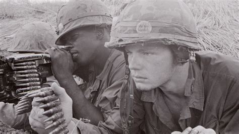 New Ken Burns Series Remembers Vietnam War Through The Eyes Of Everyday People Peoria Public Radio