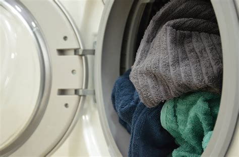 Half the footprint of 2 individual appliances. Pros and Cons of Coin Op Washer and Dryer | Orlando ...