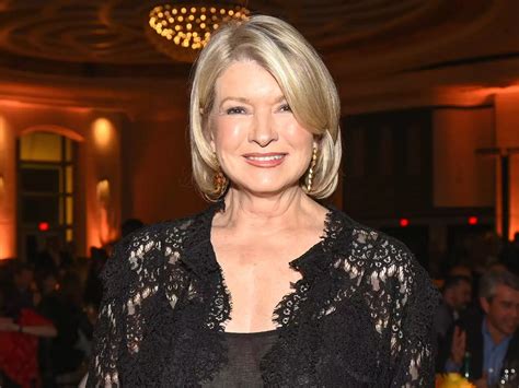 Martha Stewart Says Her Sultry Pool Selfie That Went Viral This Summer