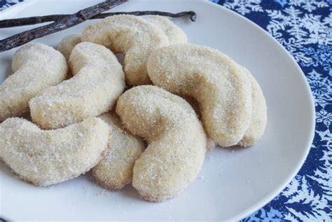 Tag @cookiesandcups on instagram and hashtag it. Vanillekipferl (Austrian Vanilla Crescent Cookies) - Tara ...