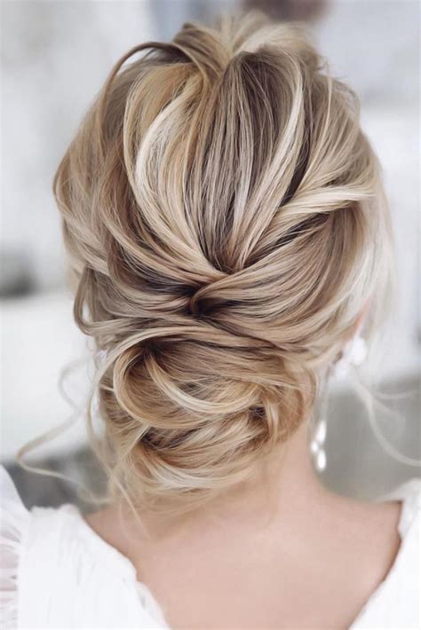 36 Chignon Hairstyles For A Fancy Look
