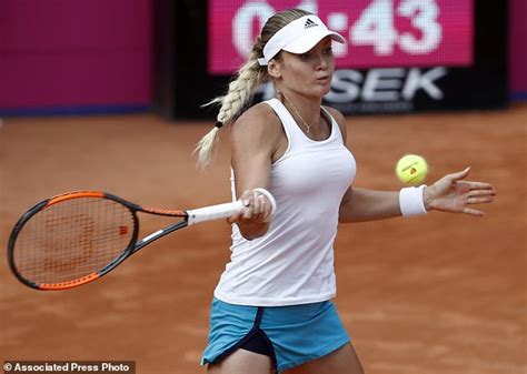 Top Seeded Garcia Loses To Th Ranked Martincova At Gstaad Daily Mail Online